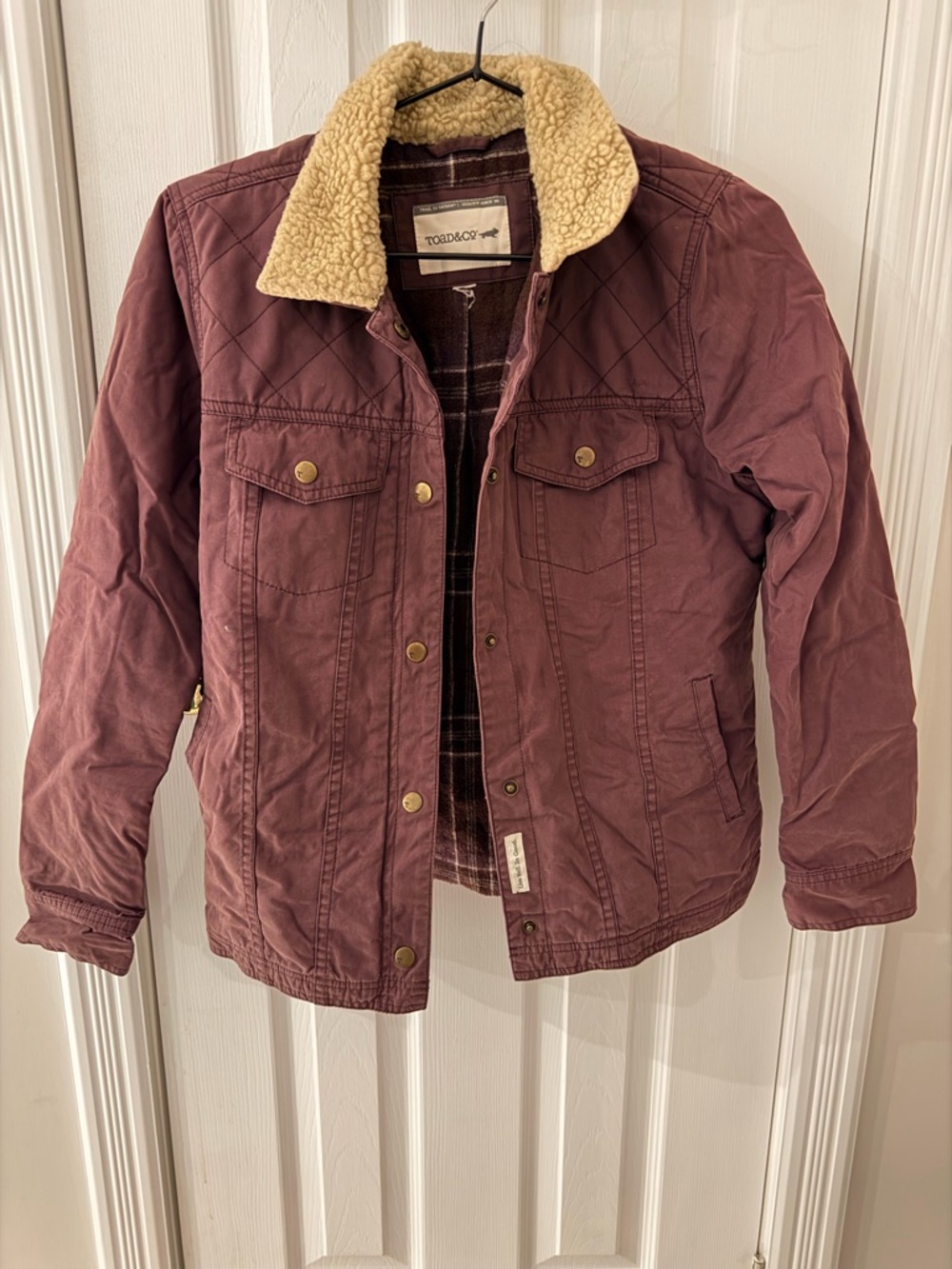 Toad&Co Quilted Jacket with Sherpa Collar in Plum Brown